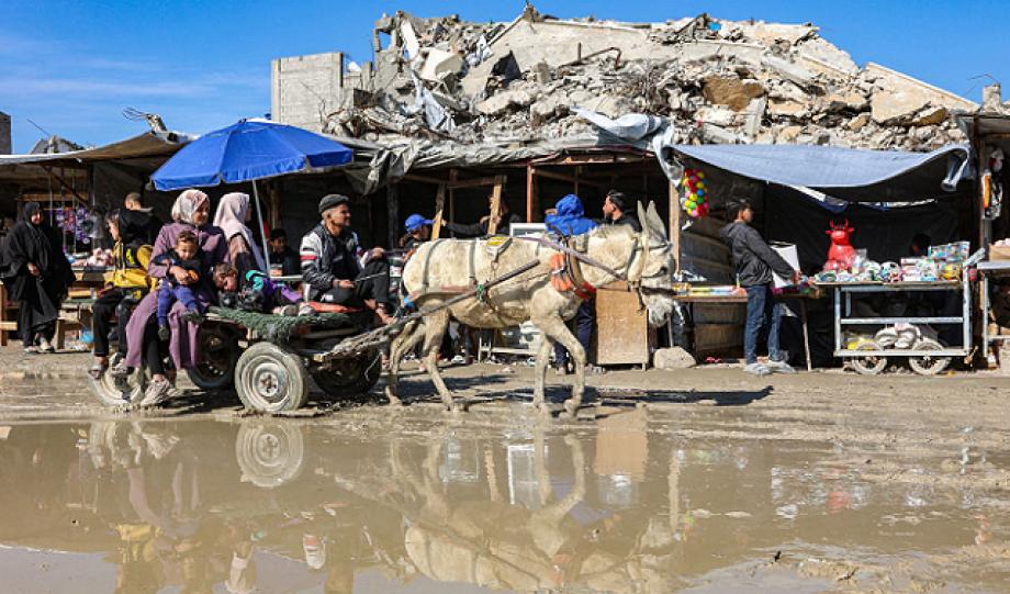 استشهاد صياد وإصابة آخر وسط تواصل القصف الجوي والمدفعي على غزة  