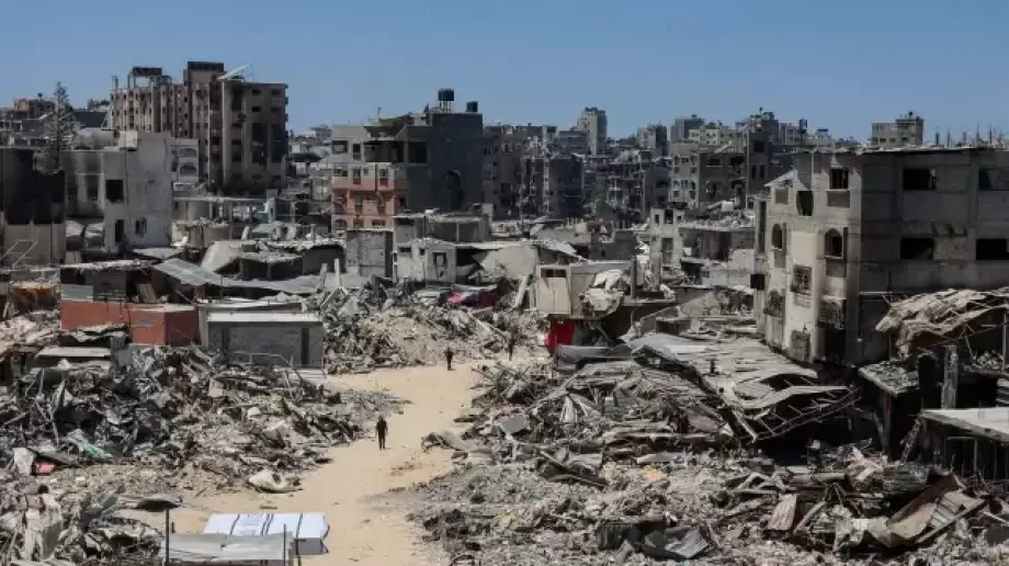 انتخابات تحت النار ..  توقيت مثير للجدل وانتقادات قانونية حادة