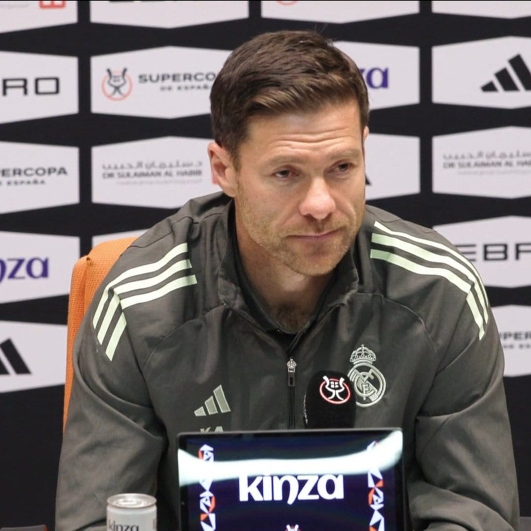 ألونسو: جاهزون لنهائي السوبر أمام برشلونة… ومشاركة مبابي تُحسم بعد التدريب