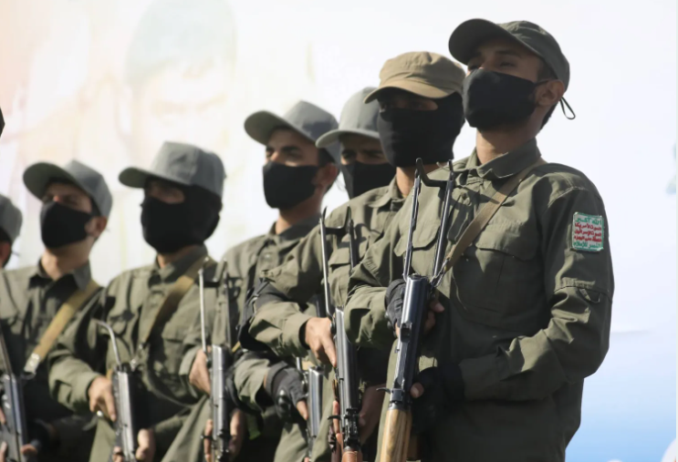 الحوثيون يعلنون مقتل رئيس هيئة الأركان العامة التابعة لهم