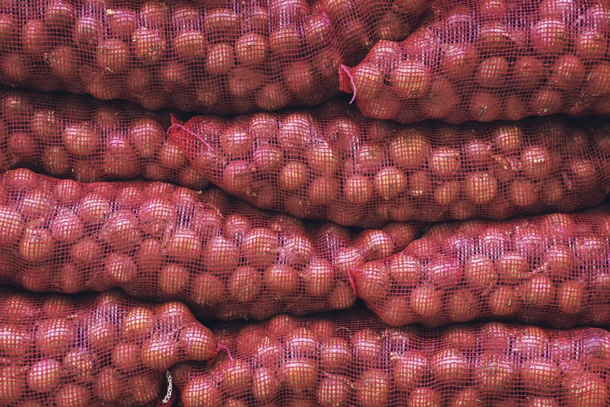 لا ترمي أكياس الخضروات الشبكية ..  11 استخداماً ذكياً لها في المنزل