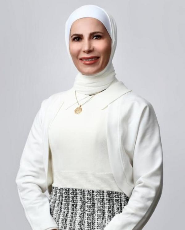 العبداللات يهنئ بمناقشة الدكتوراة لعريب حياصات