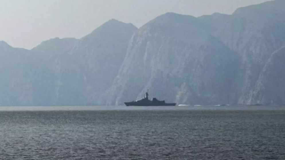 سفينة ماليزية تعبر مضيق هرمز بأمان