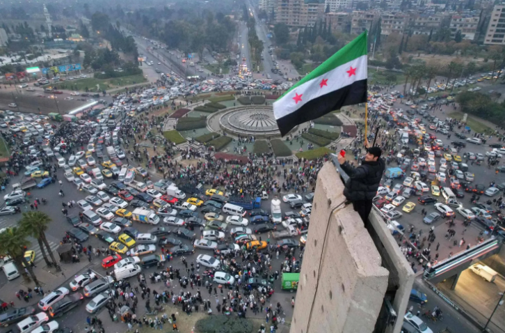 كيف حمت دمشق نفسها ليلة هروب الأسد؟