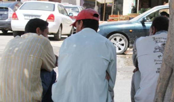 تسفير 3670 عاملا مخالفا حتى نهاية أيار 
