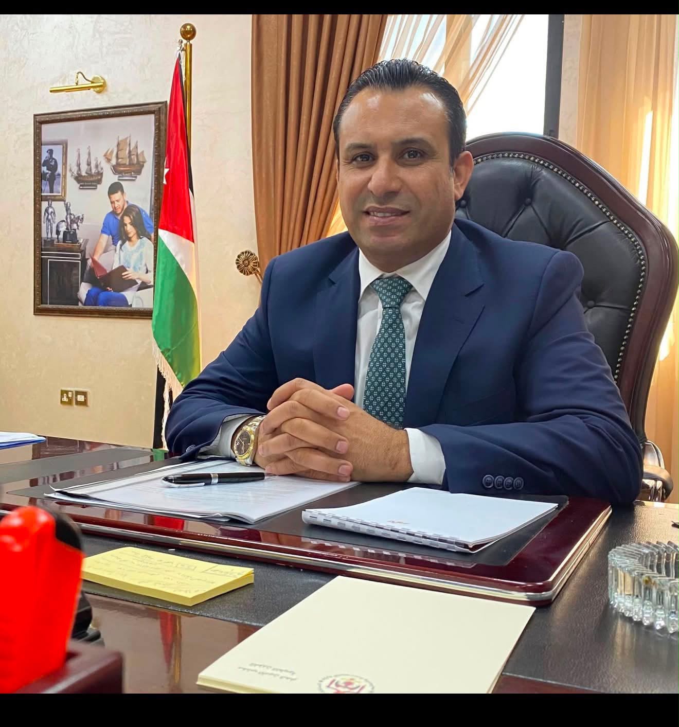 قيادةٌ تُعيد كتابة الأثر ..  الدكتور نواف العجارمة ورهان الميدان في الهيكلة الجديدة لوزارة التربية