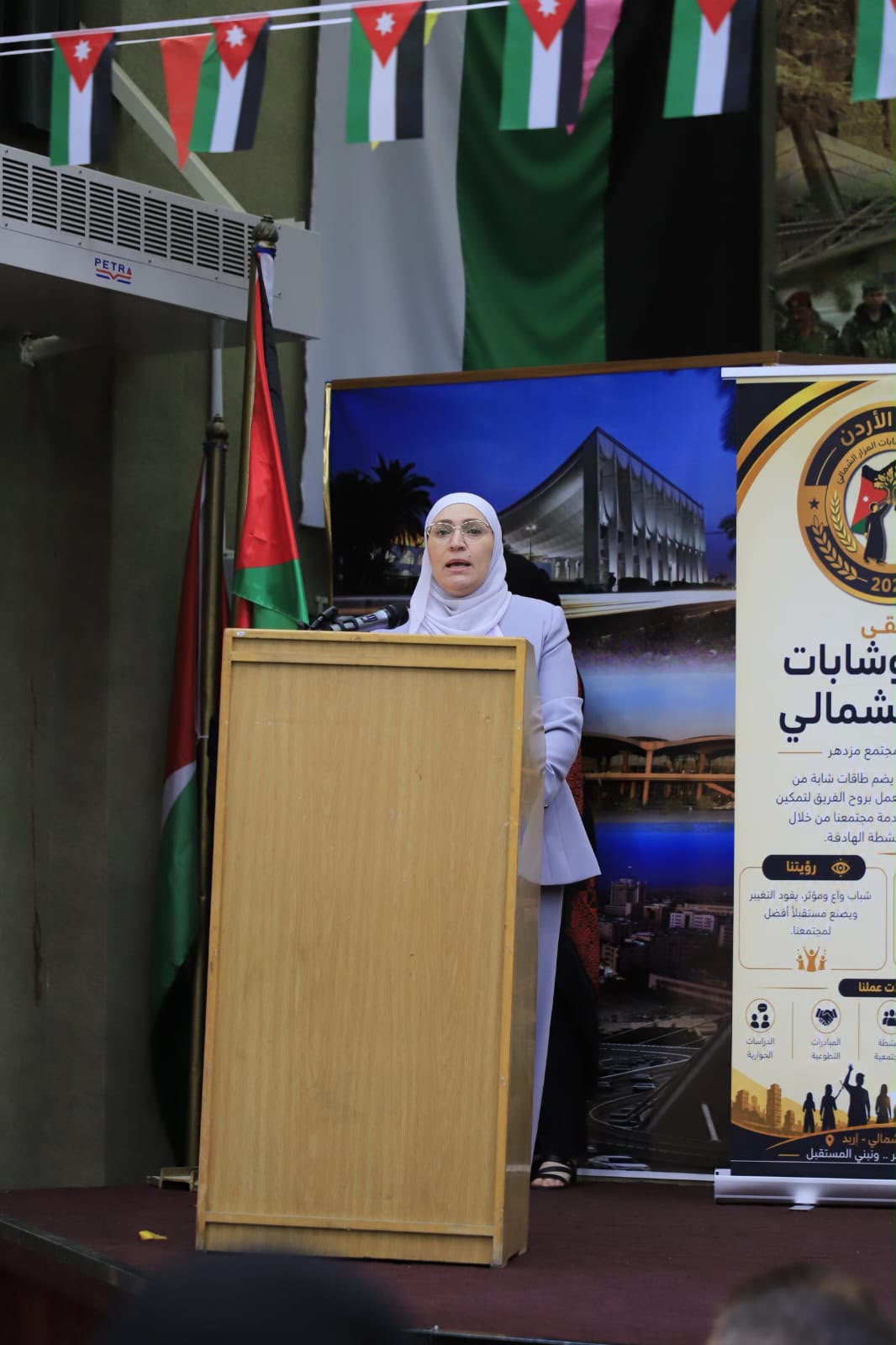 الجراح: نستمد إيماننا من قيادتنا الهاشمية بأن طاقات الشباب وعقولهم المنيرة هي الثروة الحقيقية التي لا تنضب