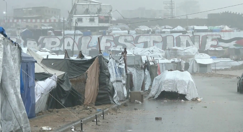 وفيات وتعطيل الدراسة مع استمرار الأمطار والسيول في دول عربية