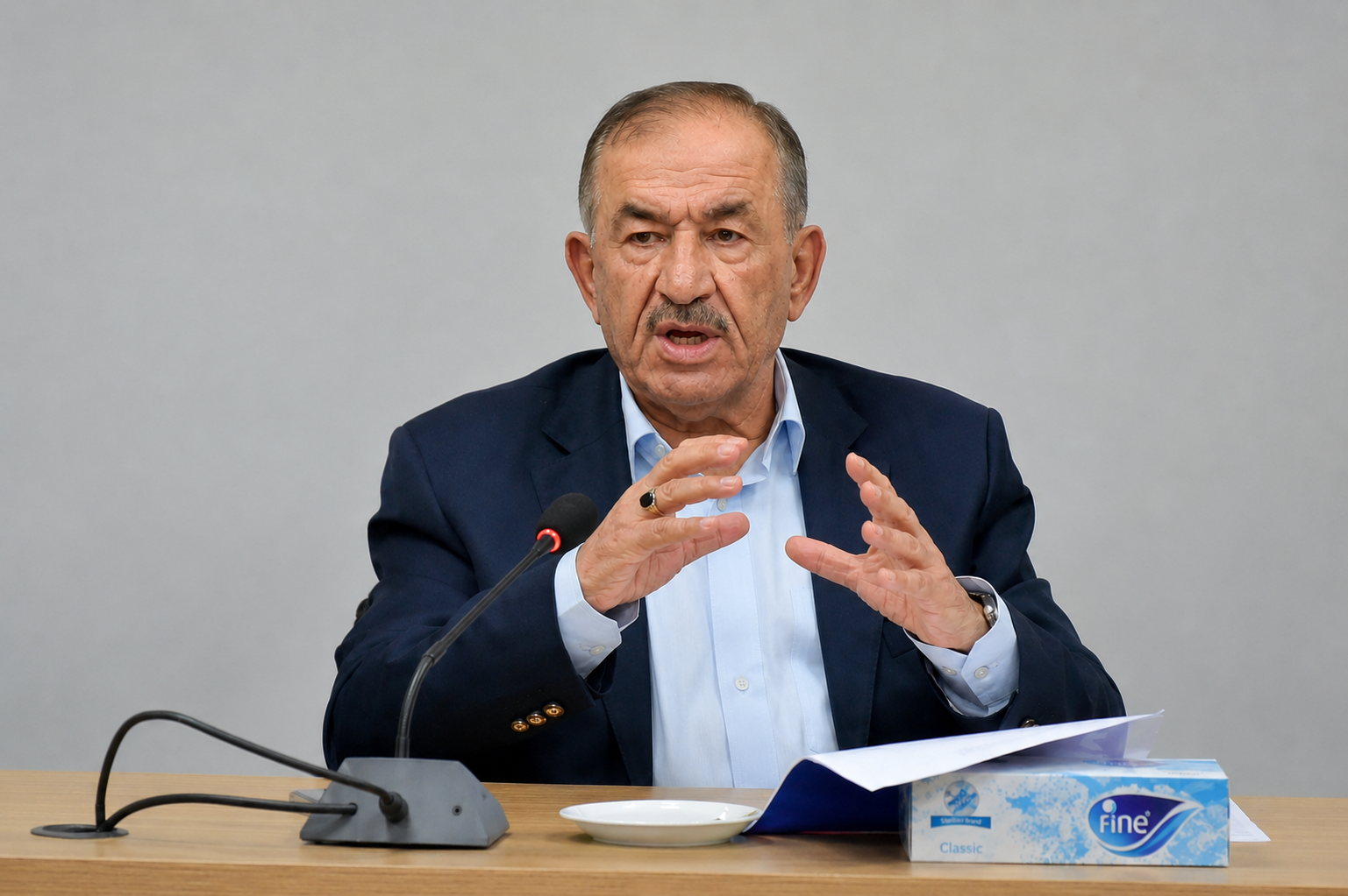 وفاة وزير الداخلية الأسبق والعين السابق مازن الساكت