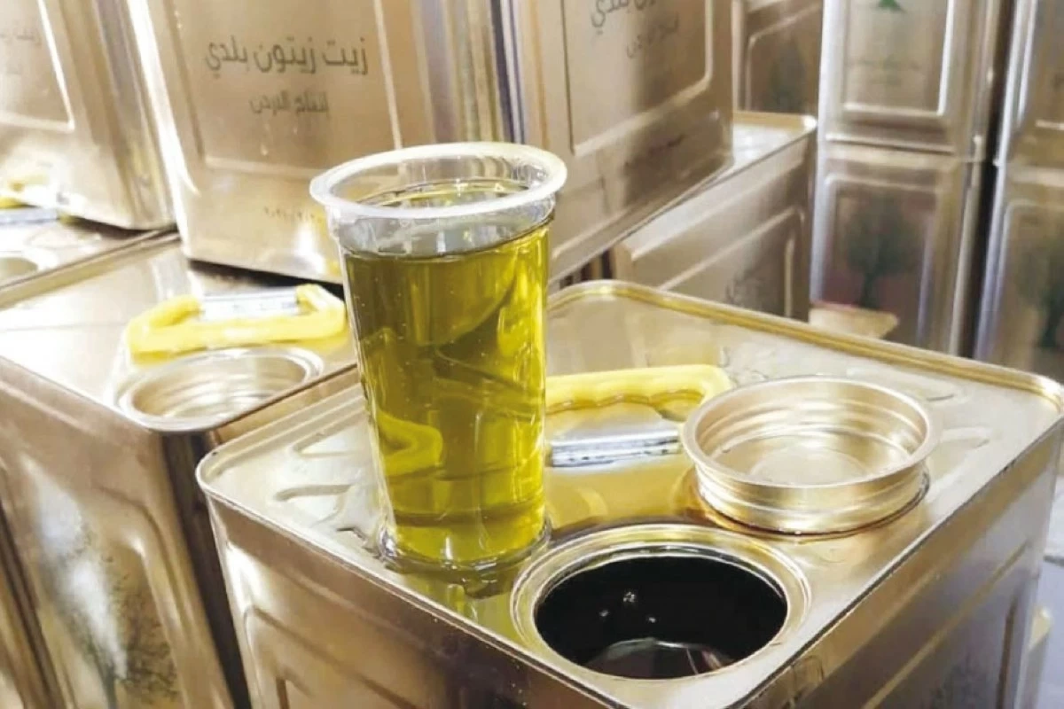 قطاع المواد الغذائية يطالب بفتح استيراد زيت الزيتون
