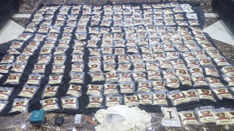 الجيش يحبط محاولتي تهريب كمية مخدرات كبيرة بواسطة بالونات