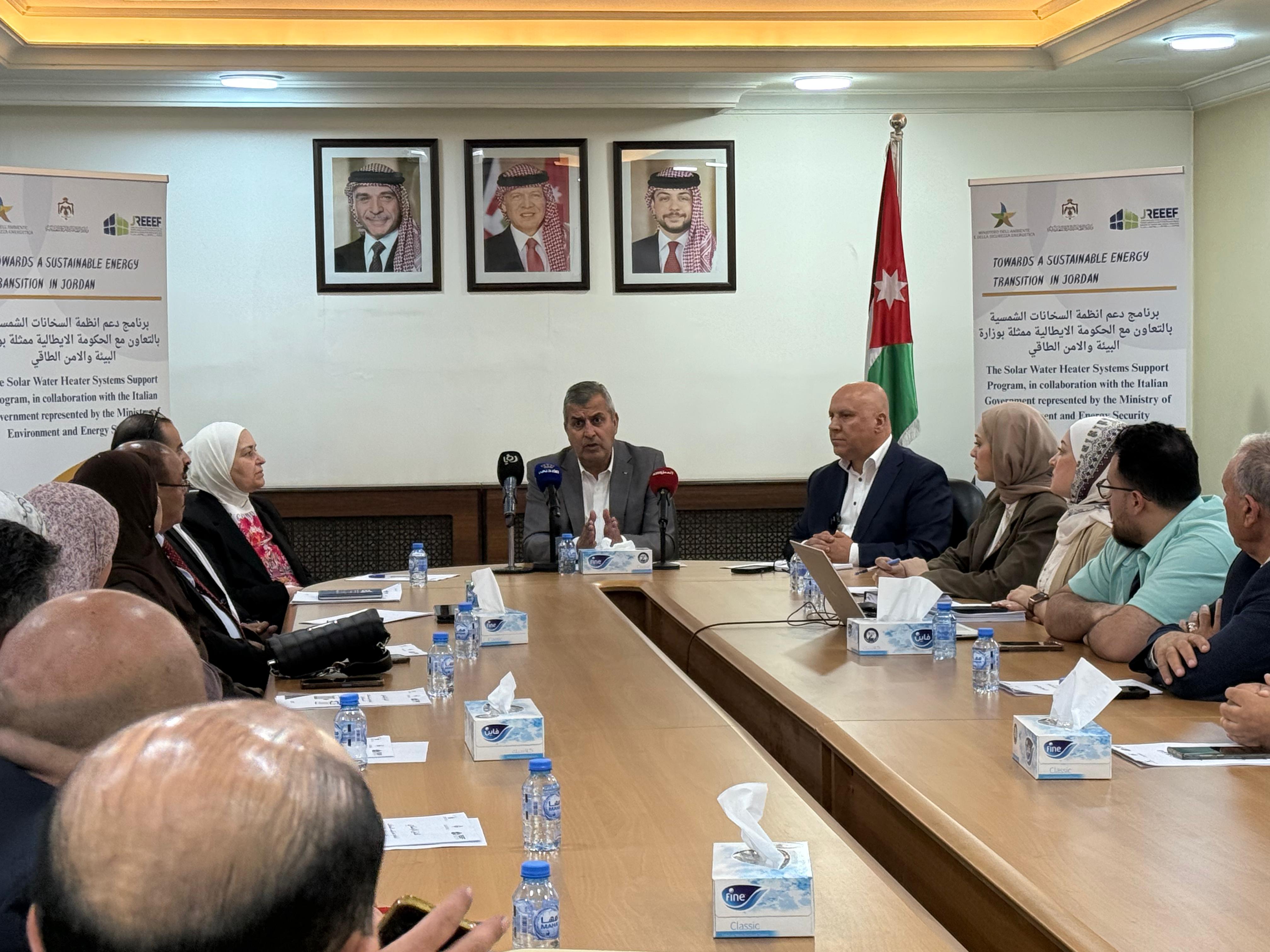 الخرابشة: برنامج وطني يستهدف تركيب نحو 12 ألف سخان شمسي خلال 4 سنوات