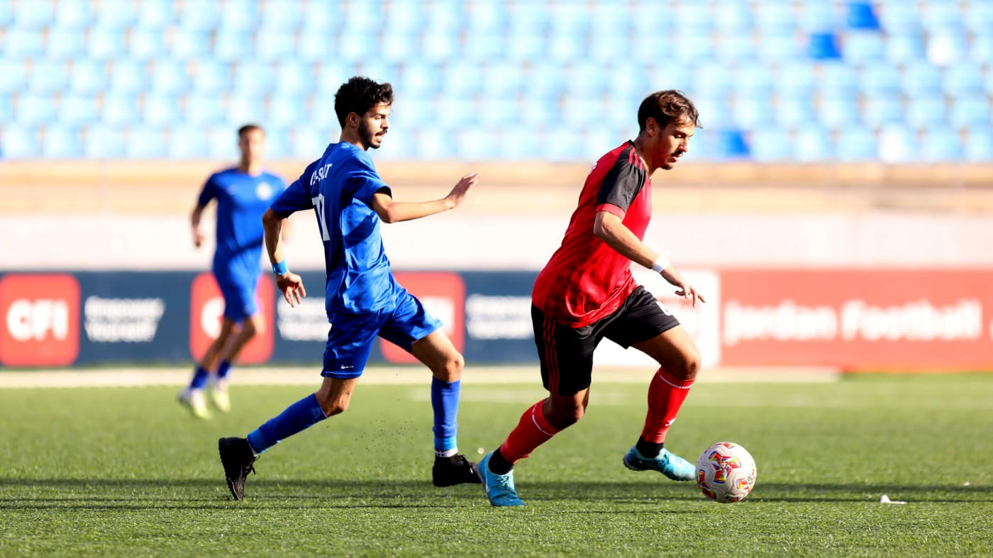 فريق الجزيرة يفوز على السلط ويعزز صدارته لدوري الرديف 