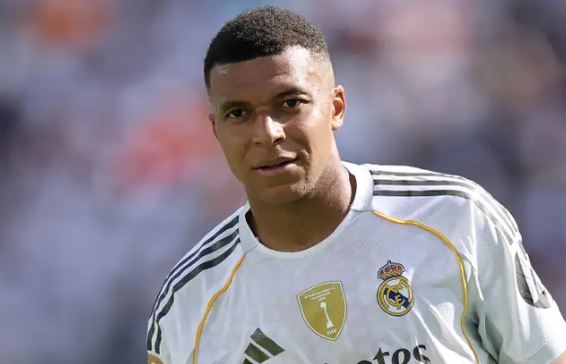 مبابي يشعل حماس جماهير ريال مدريد