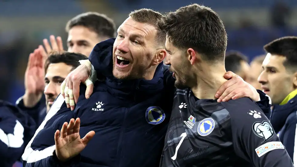 سيناريو أقرب للأفلام: جندي إيطالي يُضبط متلبسًا في تدريبات البوسنة!