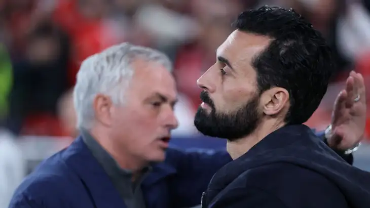 محادثات رسمية ..  مورينيو يفتح باب البريميرليج أمام أربيلوا