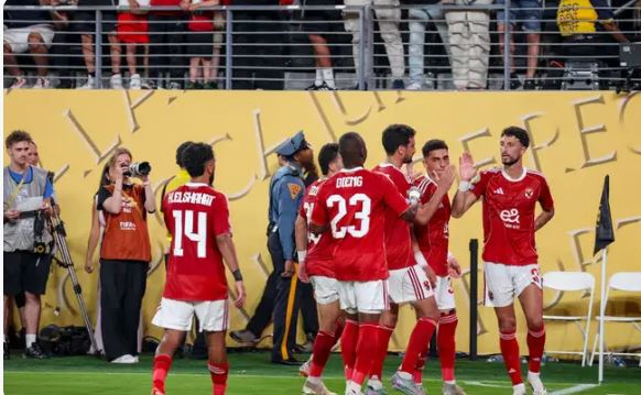 الأهلي المصري يحصد 35 مليون دولار في 8 شهور