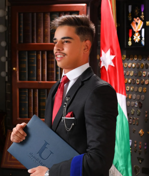 محمد زياد البوريني ..  مبارك التخرج
