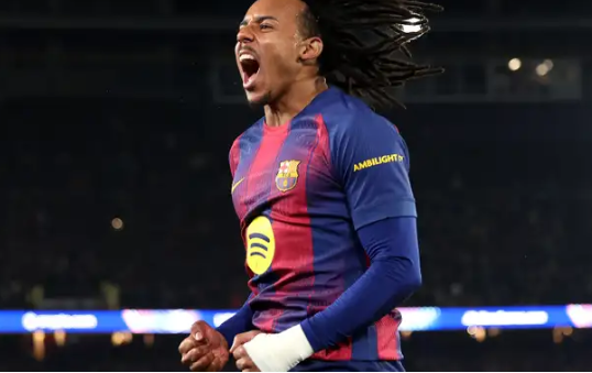 رأس كوندي تمنح برشلونة ريمونتادا على فرانكفورت