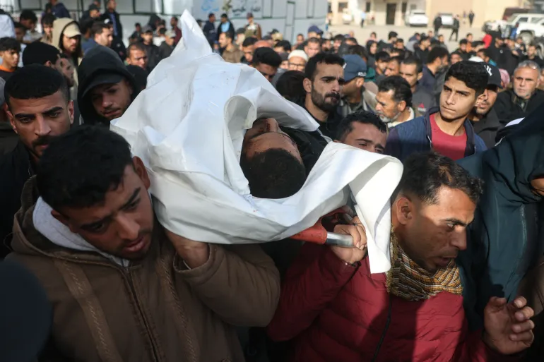 تصعيد إسرائيلي بغزة واغتيال قيادي في سرايا القدس