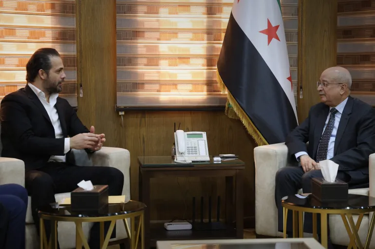 سوريا تبحث تحديث سكك الحديد وتأهيل طريق نصيب-دمشق