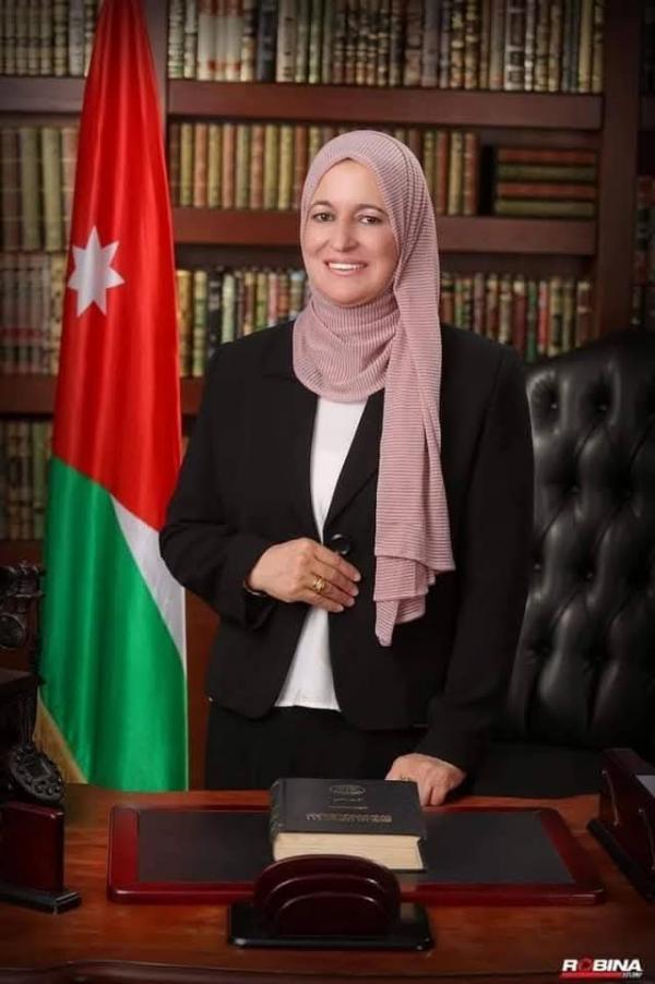 الدكتورة يسرى سالم فاضل الخلايلة  ..  مبارك الترقية