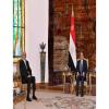 رئيس الوزراء ينقل رسالة من الملك إلى الرئيس المصري