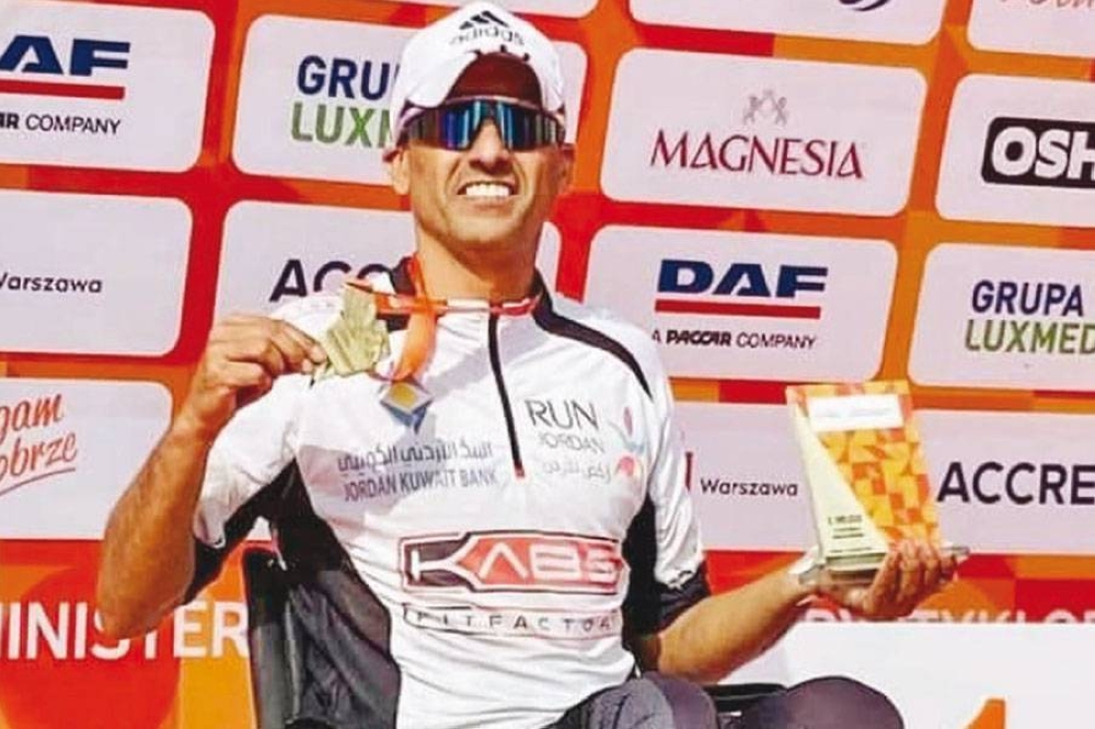 السوالمة يفوز بفضية ماراثون وارسو