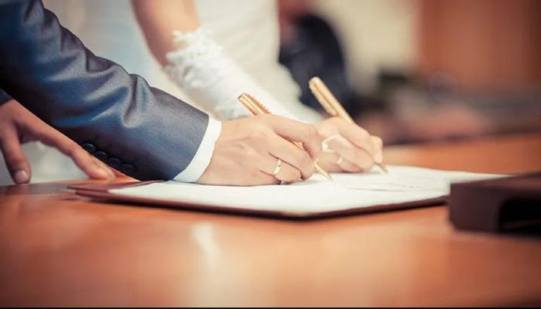 الزواج المبكر للنساء والطلاق المتأخر للرجال ..  أرقام تعكس تحولات مقلقة في بنية الأسرة الأردنية