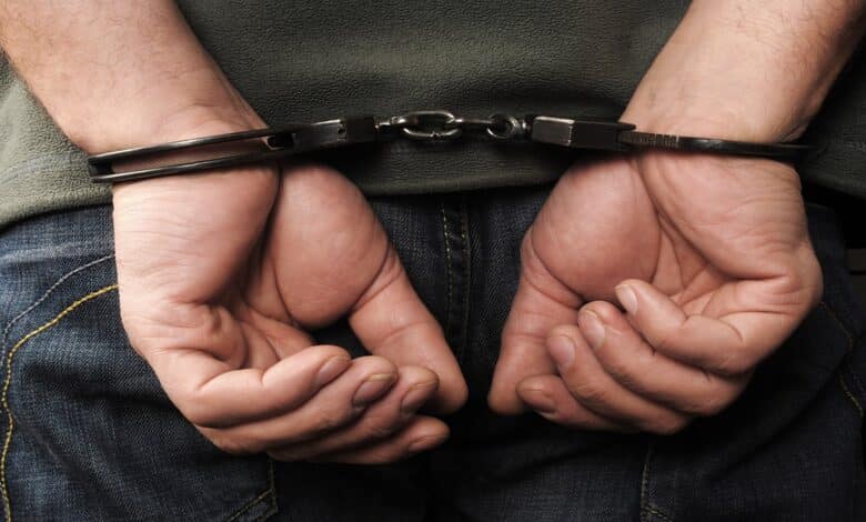 القبض على شخص اعترف بتهمة سرقة صناديق تبرعات بمساجد إربد