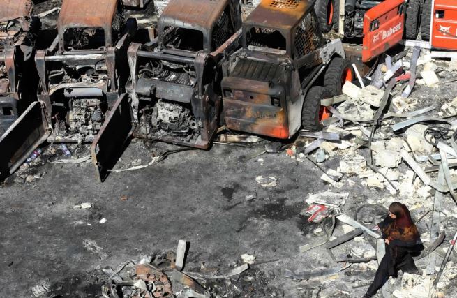 الاحتلال يؤكد شن غارة على جنوب لبنان ومقتل عنصر من "حزب الله"