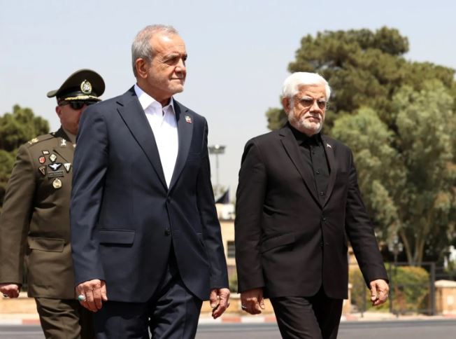 طهران تخشى تجدد الحرب وتريد التفاوض