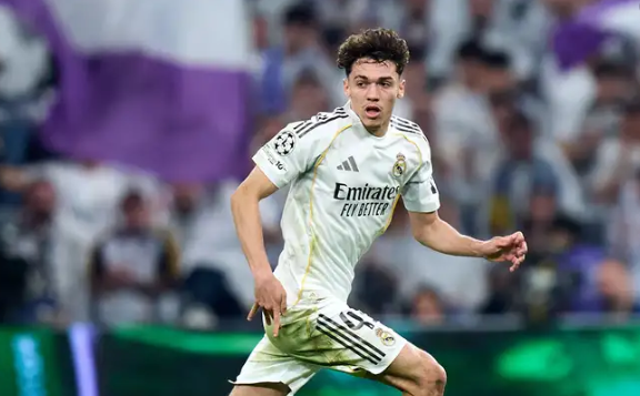 المغرب يغري بيتارش بعرض أقوى من إسبانيا