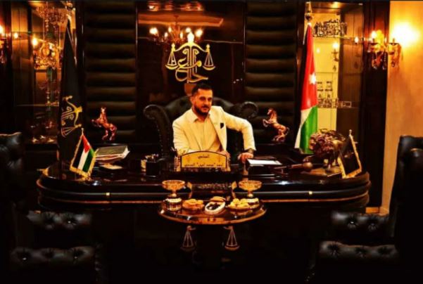 تهنئة من فتحي خنصورة للصديق أحمد (محمّد أمين) المومني