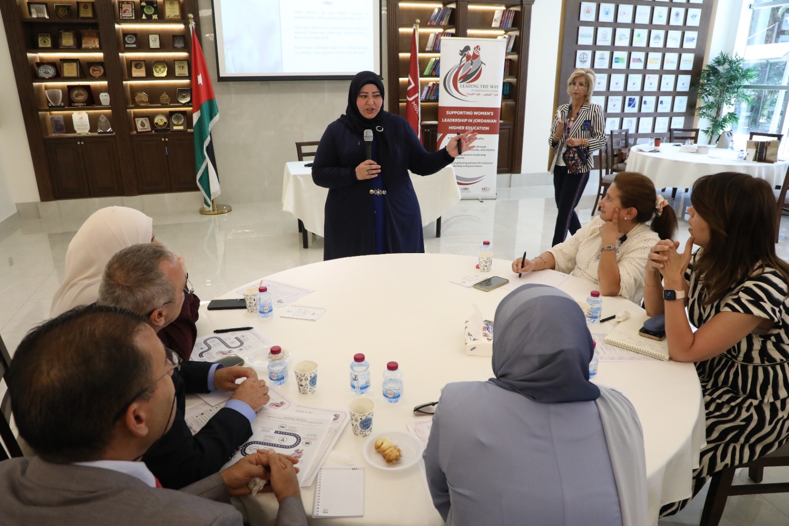 "قياديات المستقبل" يواصلن مسيرتهن نحو التغيير المؤسَّسي بمشاركة فعَّالة وشاملة 