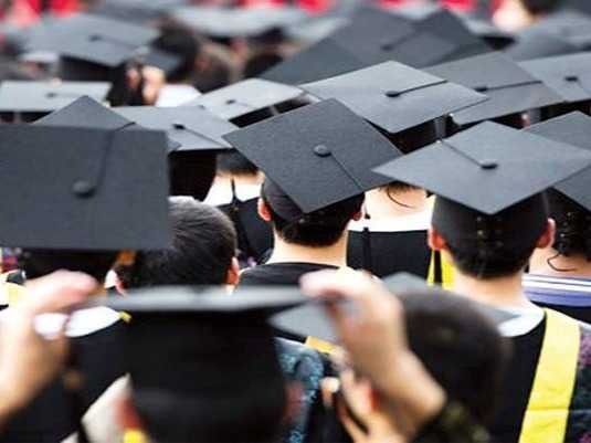 ملف الخريجين القدامى يدخل مرحلة الحسم: مطالبات بخطط واضحة وسقف زمني للتنفيذ