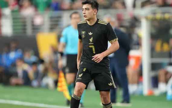 جيلبرتو مورا ..  عقل بيدري في جسد فتى مكسيكي يحلم بريال مدريد