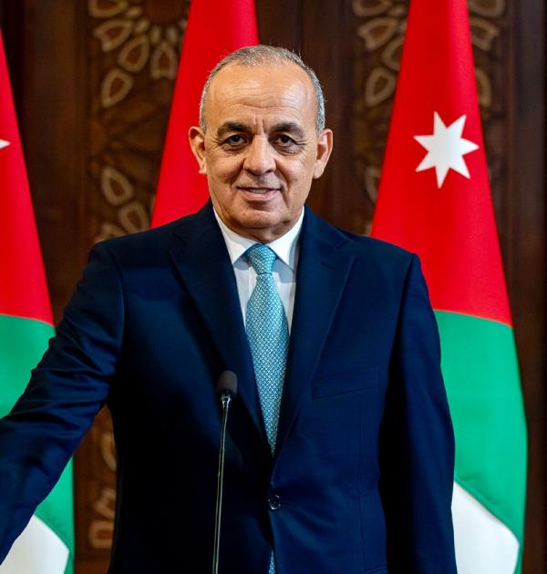 وزير السياحة: خسرنا الموسم الحالي ونتوجه لحزم سياحية عربية بأسعار تفضيلية