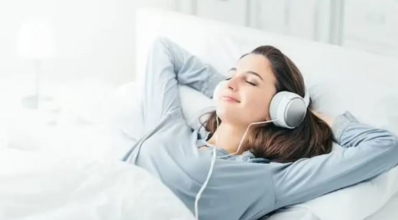 أنواع من الموسيقى يمكن أن تقلل بشكل كبير من أعراض دوار الحركة