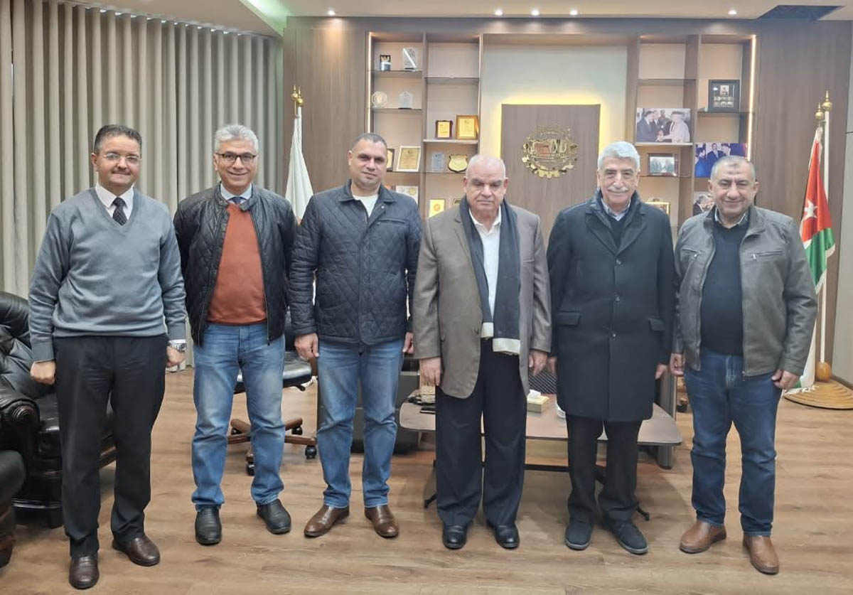 تجارة إربد وجمعية آفاق توقعان اتفاقية لتوفير القروض التعليمية الميسرة 