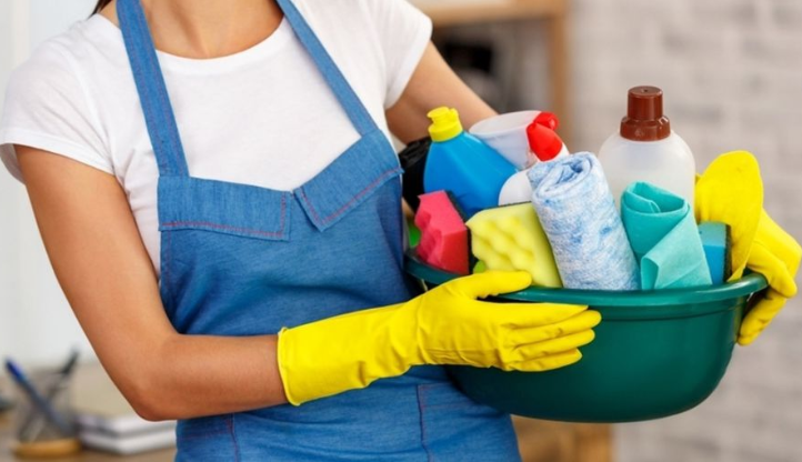 اختلالات تنظيمية وتشريعية ورقابية ..  6 الاف عاملة منزل هاربة منذ 2019