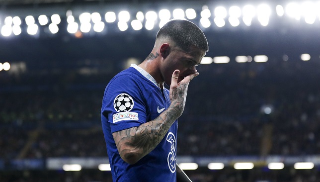 تشيلسي يحدد موقفه من رحيل إنزو فيرنانديز إلى ريال مدريد