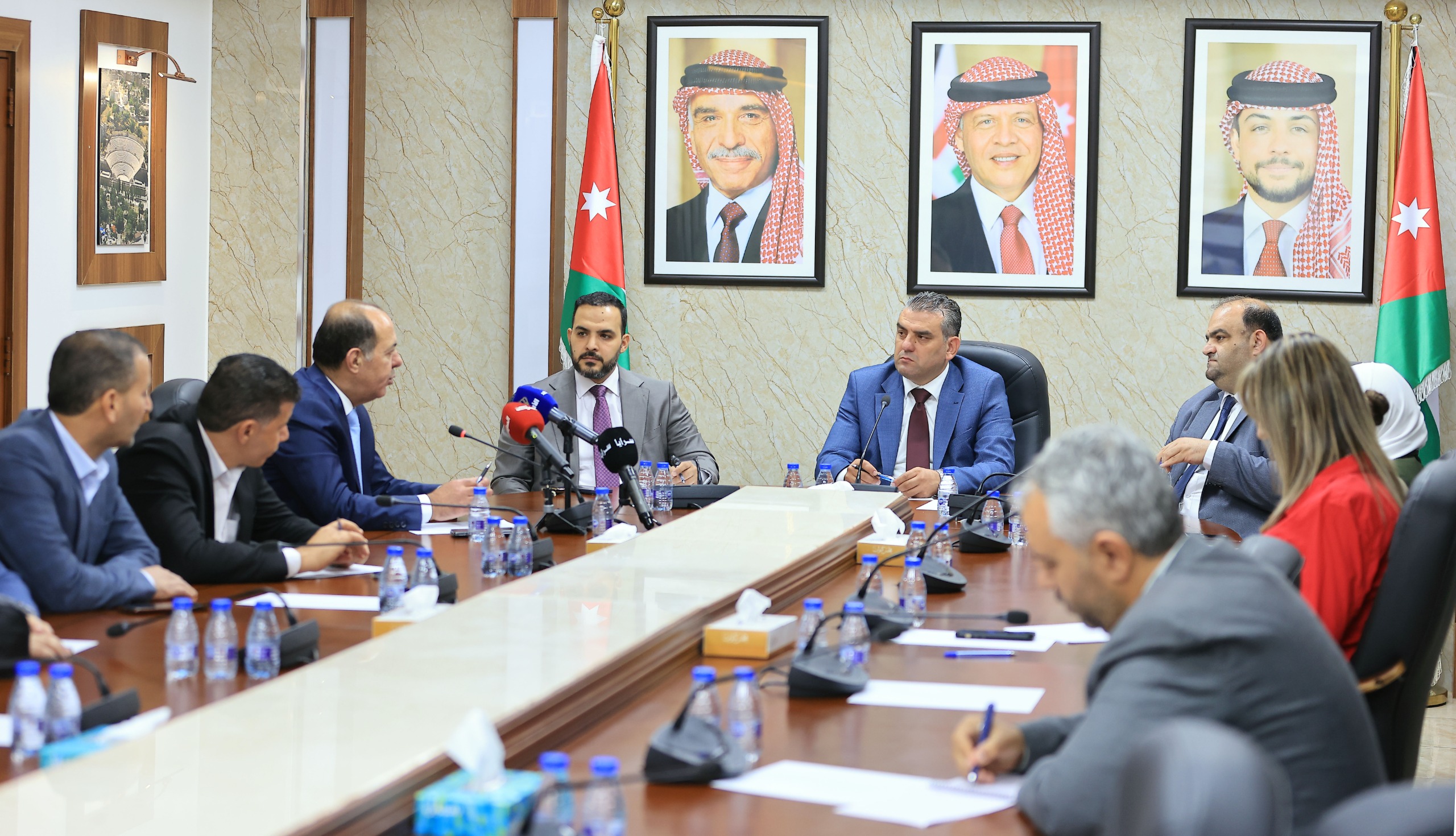 "الشباب النيابية" توصي بإدراج  مساق الثقافة الحزبية في الجامعات والكليات