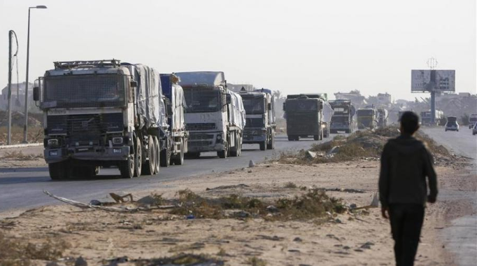 المكتب الحكومي: تصريحات السفير الأمريكي حوّل شاحنات المساعدات مضللة ومخالفة للوقائع