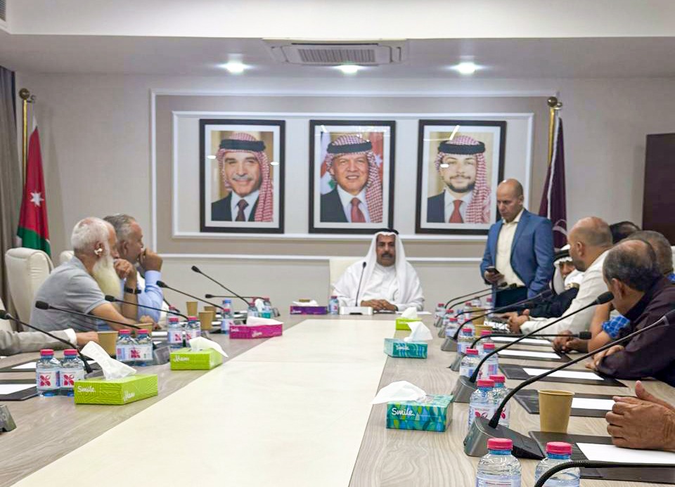 "النقل النيابية" تبحث مطالب أصحاب باصات خط عمّان-الزرقاء