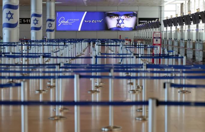 "إسرائيل " تنقل جميع طائراتها المدنية للخارج