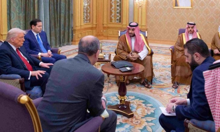 احتضان ترامب للرئيس السوري الشرع يعيق استراتيجية إسرائيل التوسعية في سوريا