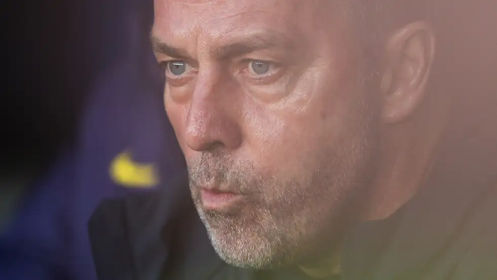 لامين يامال وفيرمين لوبيز يرفضان قرارات فليك