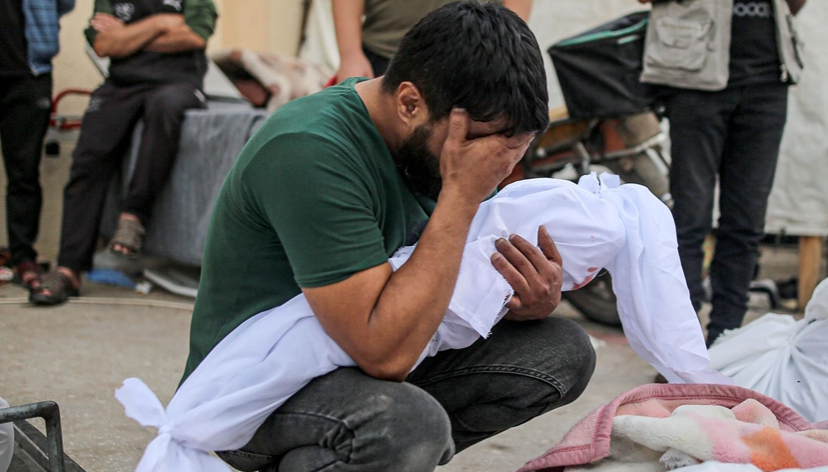 20 شهيدا وانتشال جثامين 135 آخرين في غزة خلال يوم