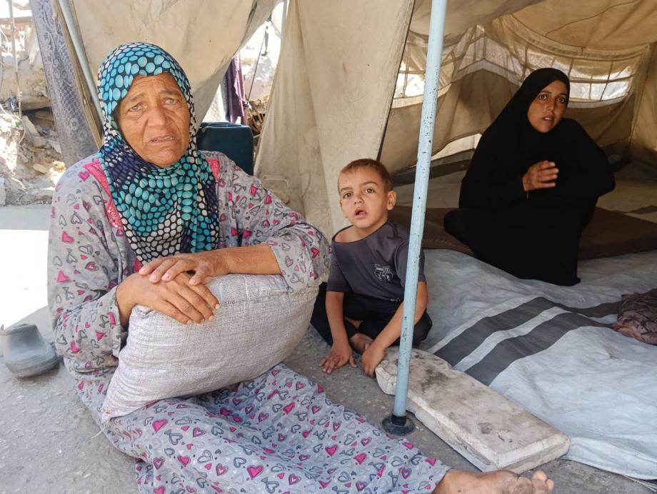 أمَّهات بين فكَّي المجاعة في غزَّة: الاحتلال يمنع عنَّا المساعدات  